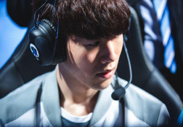 表现一直稳 表现一直稳